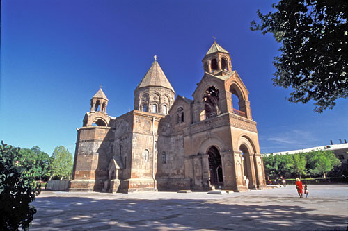 az church-echmiadzin-500
